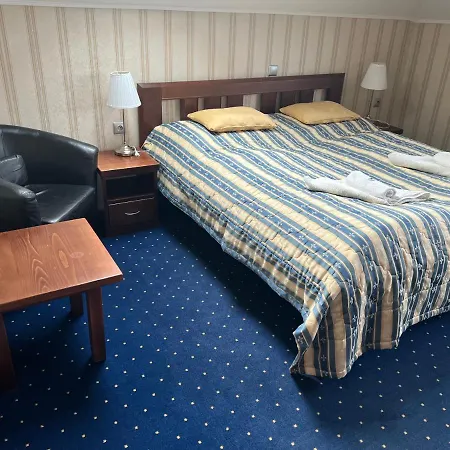 Krusnohorsky Dvur 3*