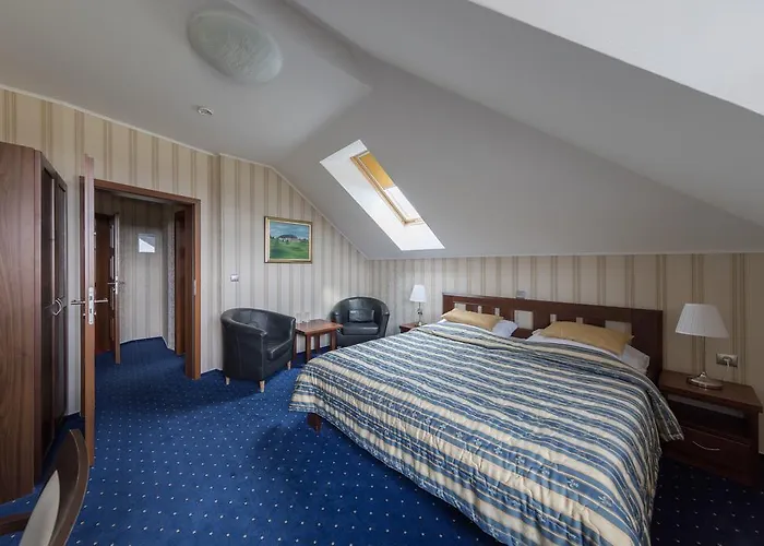 Krusnohorsky Dvur 3*